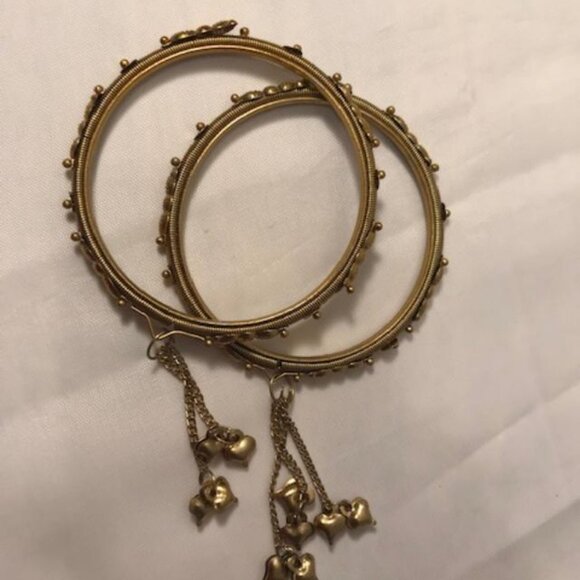 Vintage Set of 14 Bollywood Bangles - Picture 5 of 13